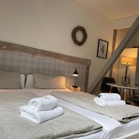 Weberhof - *