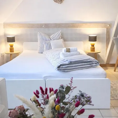 Weberhof - 3 *
